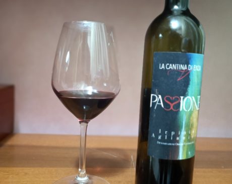 La destrutturazione di un Aglianico, La Cantina di Enza 2015 Passione aglianico 2015.