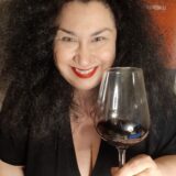 Carol Agostini autrice dell'articolo, commissario internazionale enologico,food&wineWriter, titolare agenzia FoodandWineAngels, Caporedattore Papillae Magazine