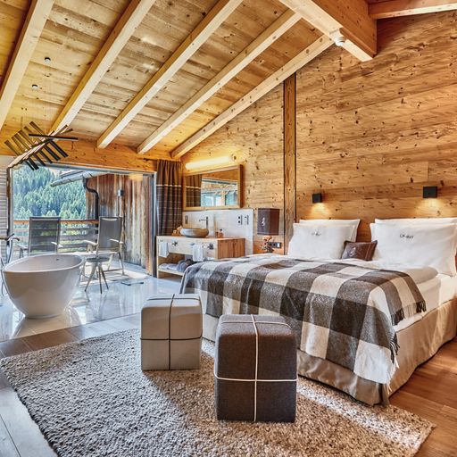 Camere nello Chalet, articolo: Spa Dolomiti Wellness Hotel Fanes 2022 per dei soggiorni da favola, foto da comunicato stampa