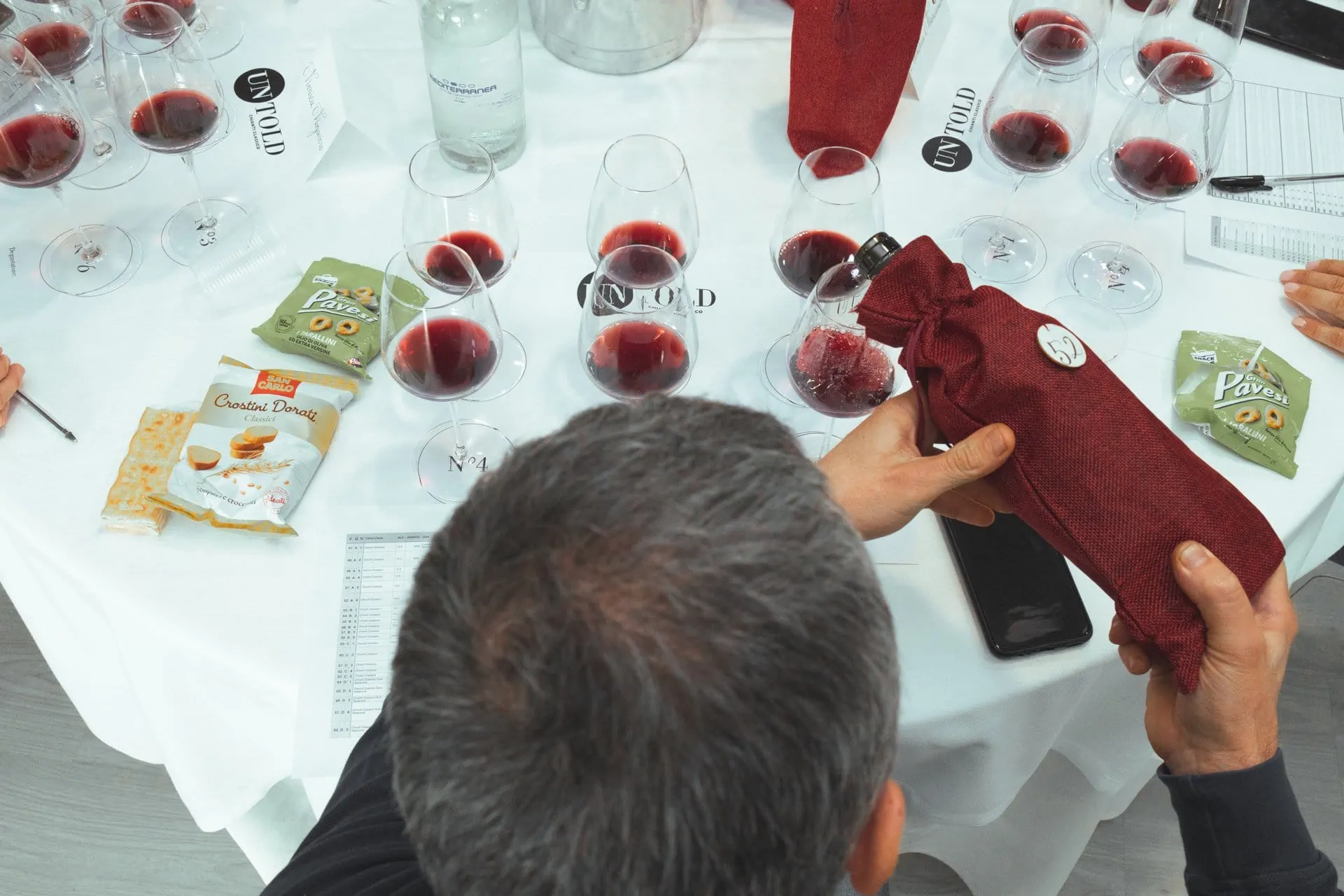 Alcuni momenti degustativi, articolo: 3B Untold, Il contest sulle 3B del Vino Italiano, Salerno, foto da comunicato stampa