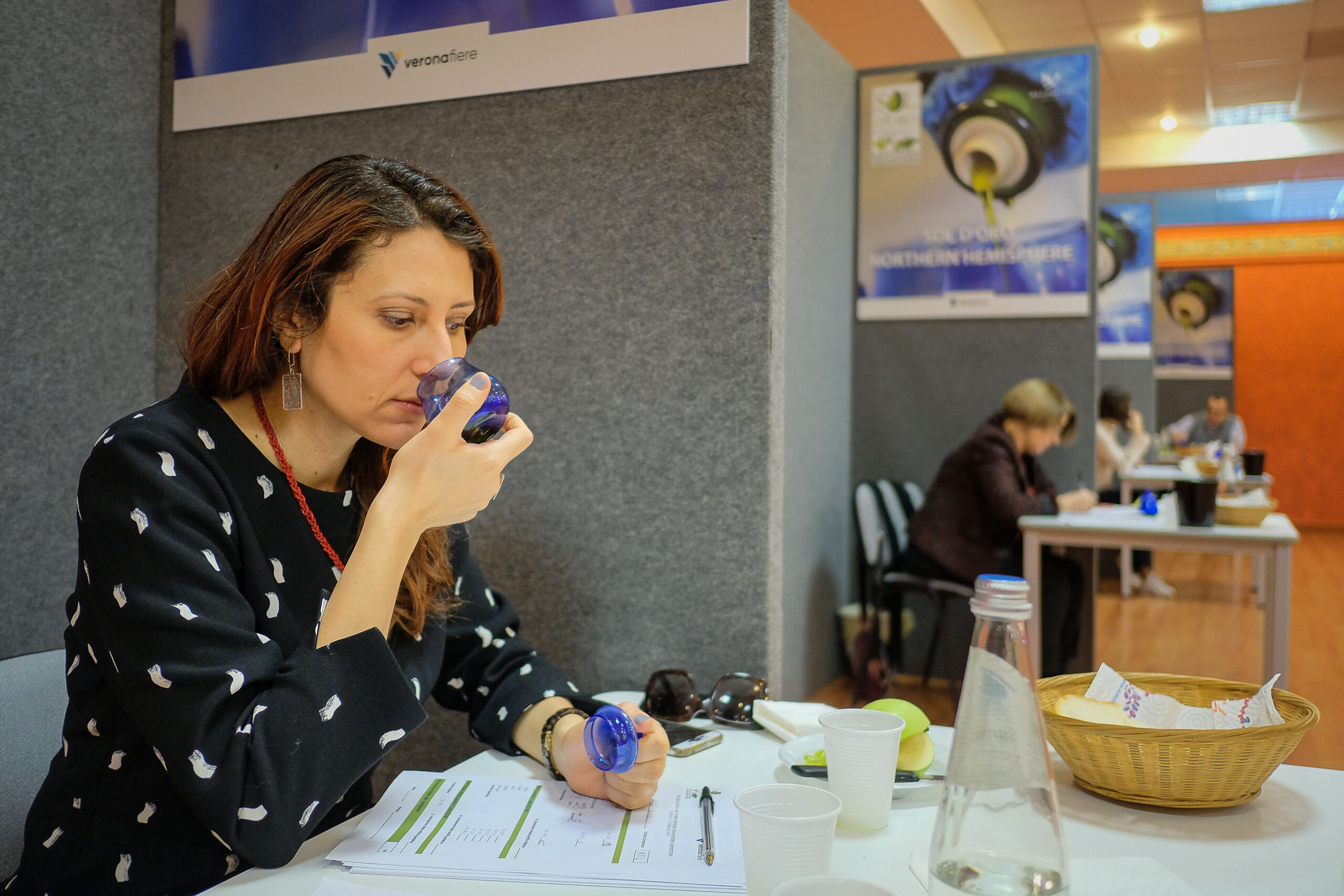 Sol D'Oro blind tasting oli, foto da comunicato stampa