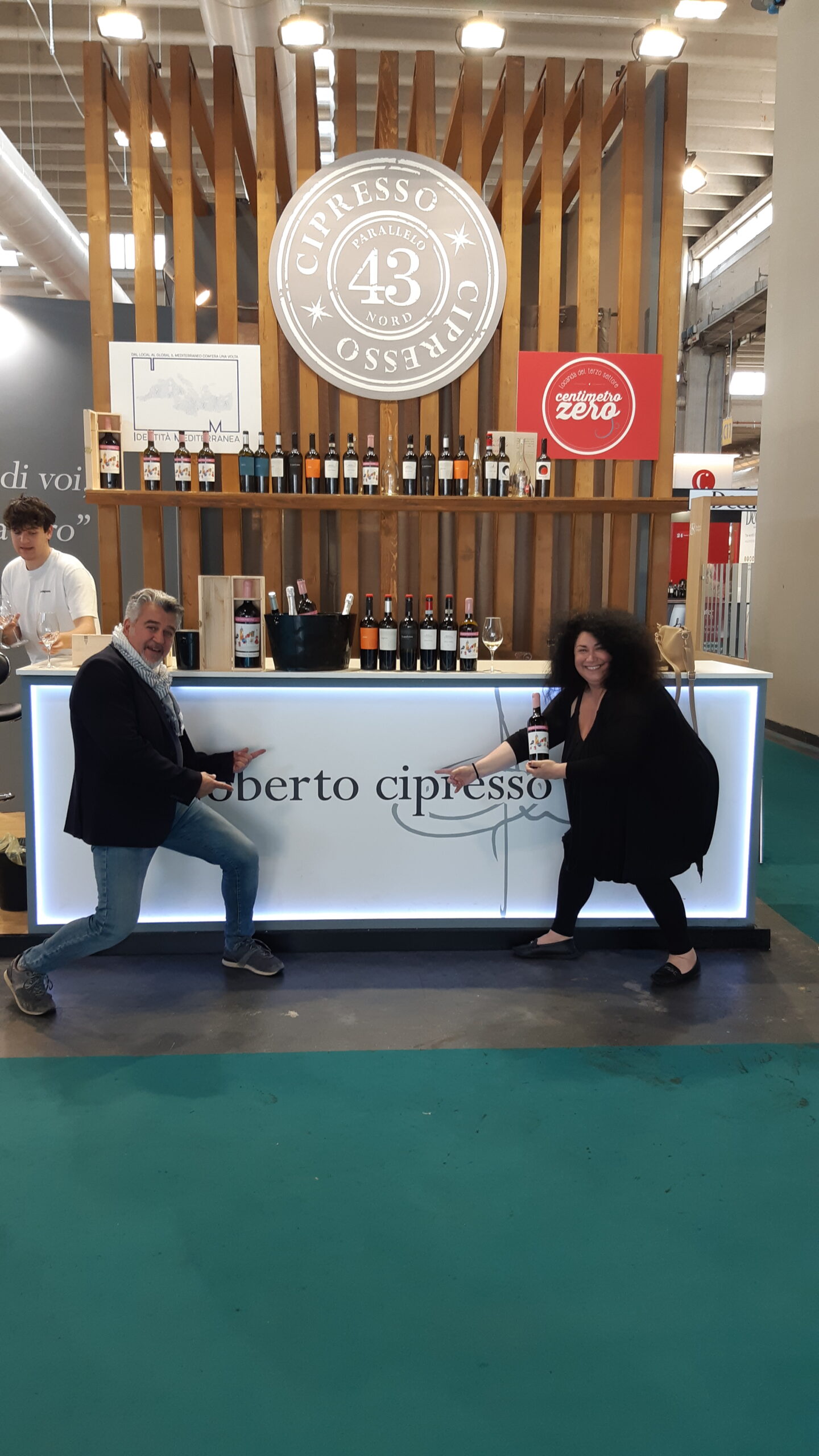 Carol Agostini con Roberto Cipresso a Vinitaly VeronaFiere