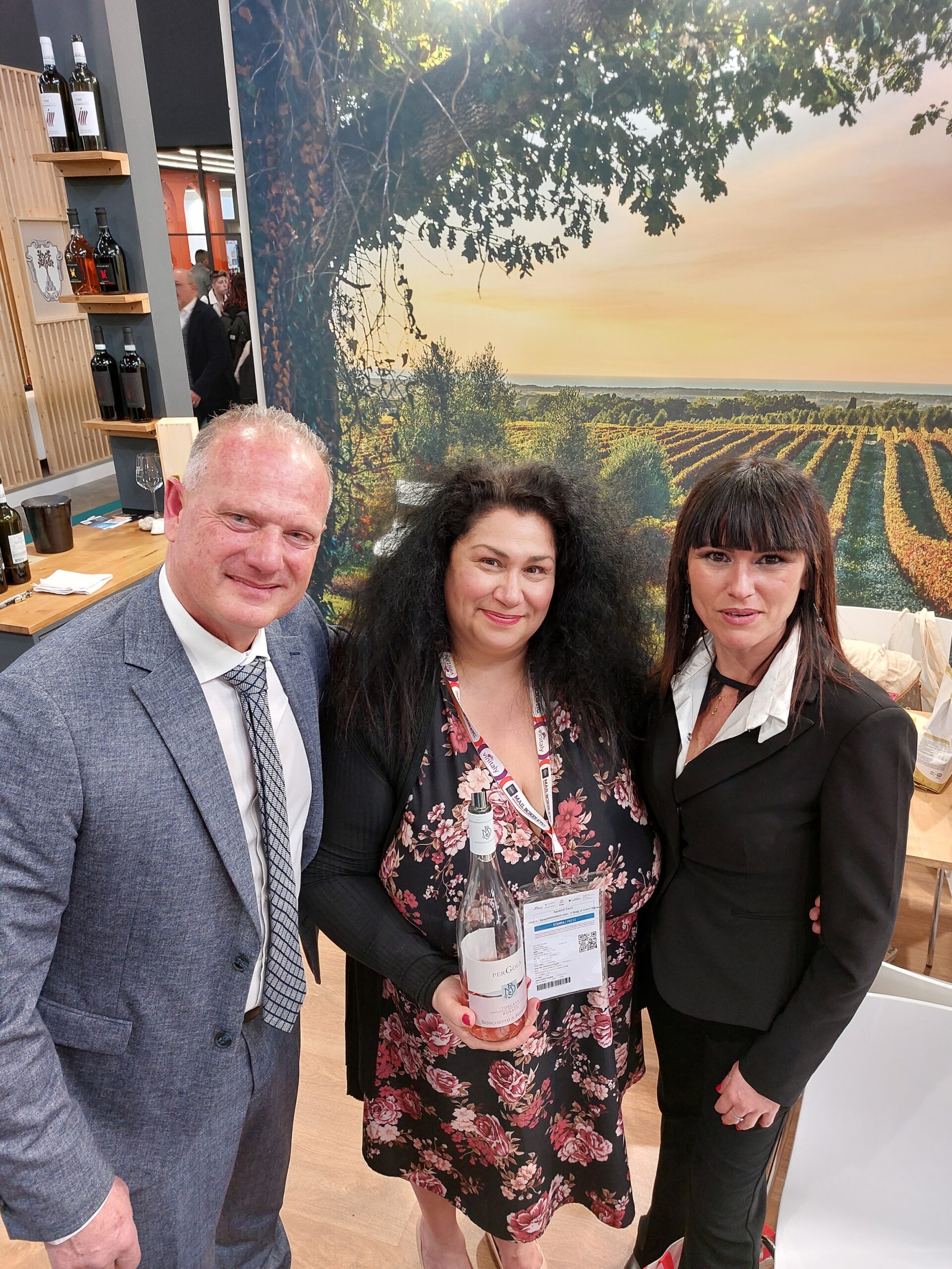 Vinitaly 2023, un viaggio di apertura e di non solo vino di Carol Agostini, in presenza di Azienda Agricola Boschetto di Montiano