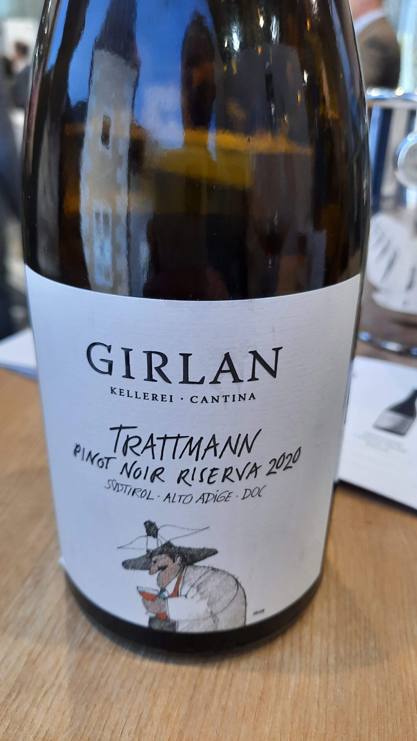 Trattmann Pinot Noir Alto Adige Doc 2020 Cantina Girlan, foto di Adriano Guerri