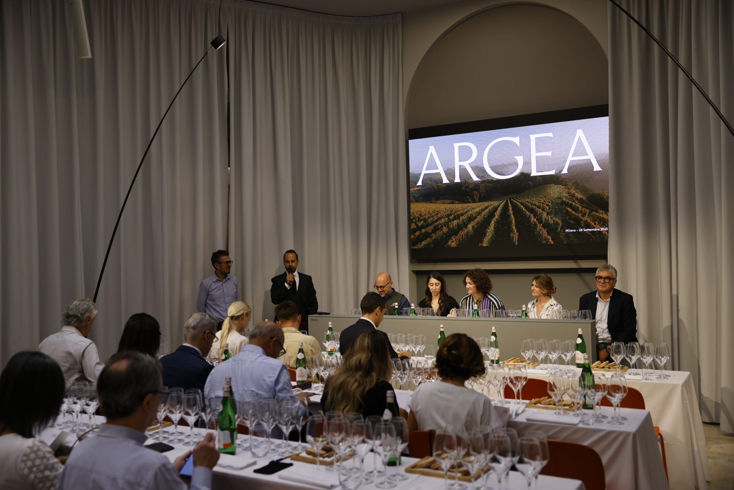 Gli Artists di ARGEA: le eccellenze di territorio del primo gruppo vinicolo privato italiano, foto da comunicato stampa