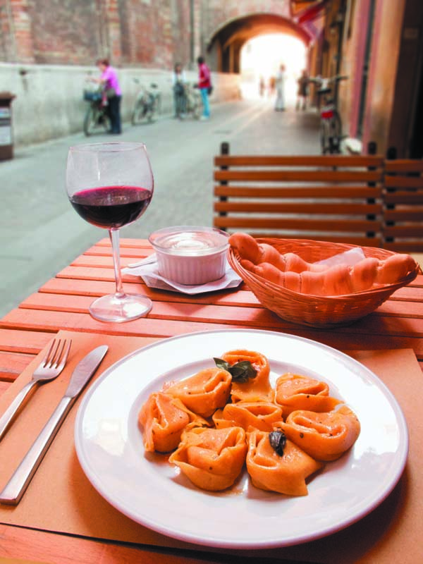 Ricetta dei Cappellacci di Zucca Ferraresi, Ferrara foto da internet