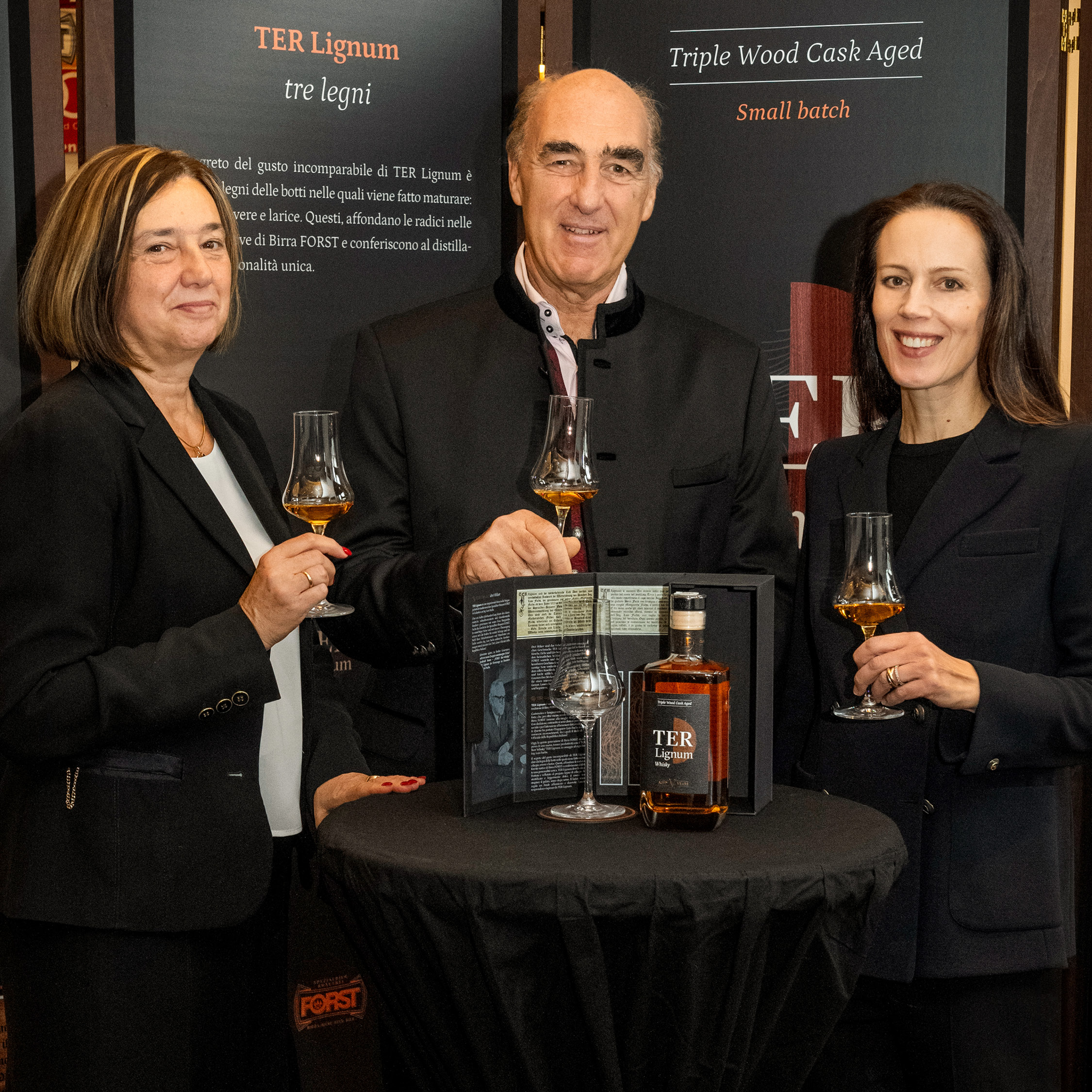 Forst Beer & Roner Distilleries for Ter Lignum Whisky2023, photo from press release