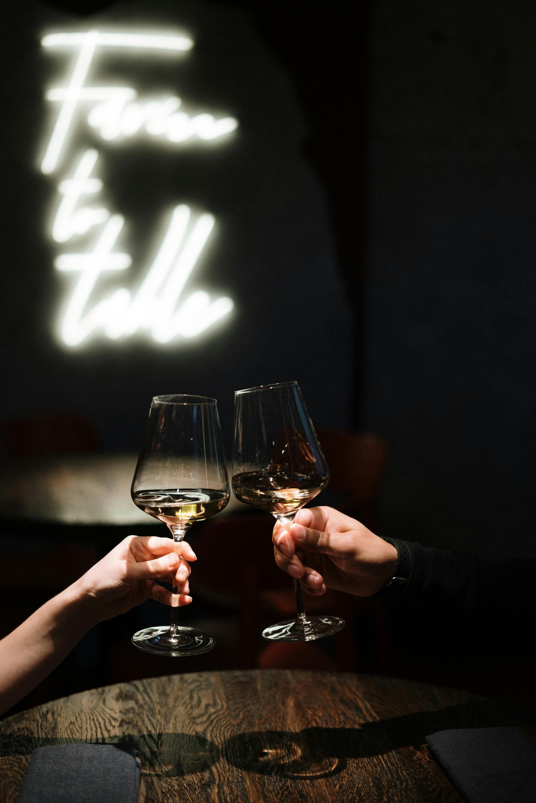 Vista, Seduzione e vino, come li vivo da donna nel 2023, foto di Cottonbro Studio da internet