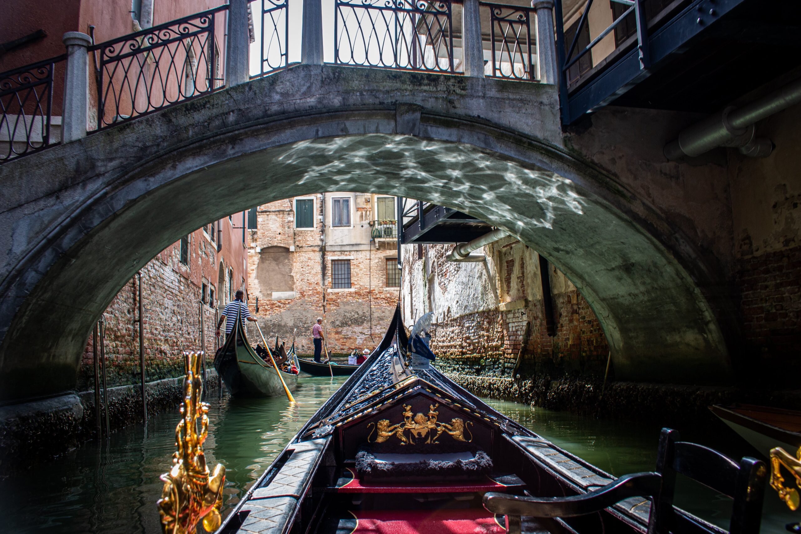 Le Cortigiane di Venezia nel XVIII Secolo: L'Intrigante Mondo delle "Corti" Lagunari, foto di Emily Geibel