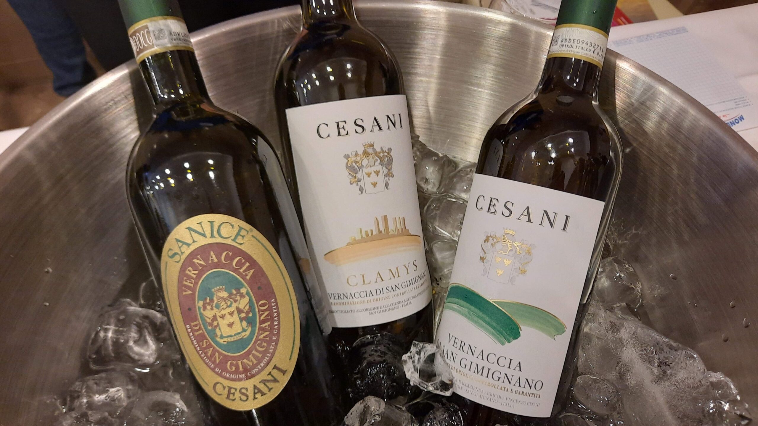 Vernaccia di San Gimignano Clamys 2022 Cesani, articolo: Terre di Toscana 16°edizione 2024, un trionfo versiliése, foto dell'autore