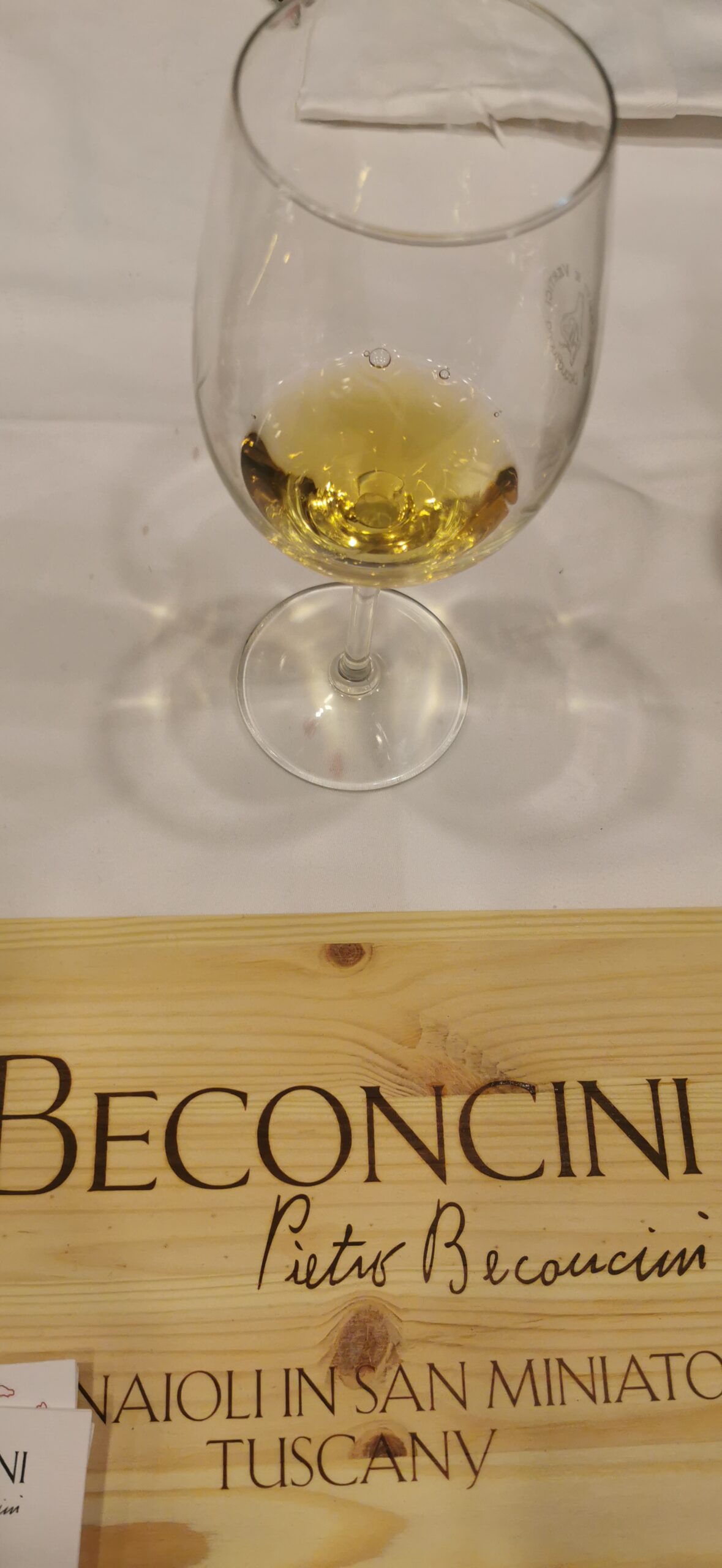 Vea 2019- 100% Trebbiano- Beconcini, articolo: Terre di Toscana 2024, un viaggio di assaggi tra i macerati, foto dell'autrice